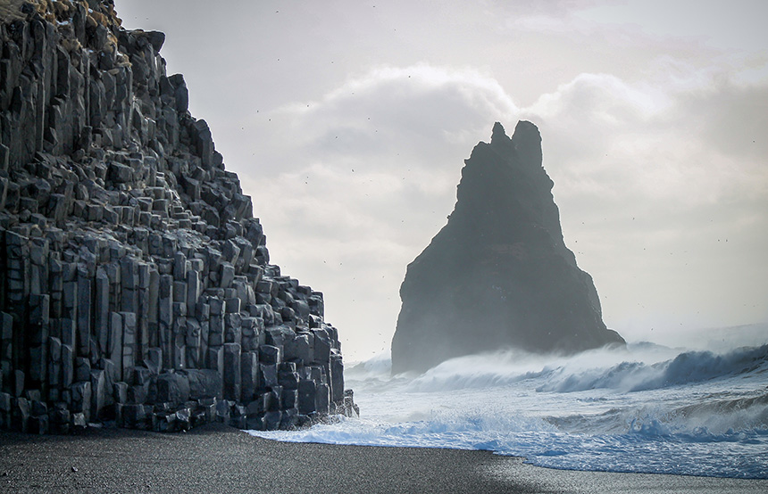 BLACK SAND