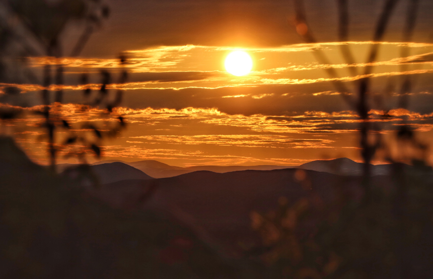 The Midnight Sun - Swedish Tourist Association