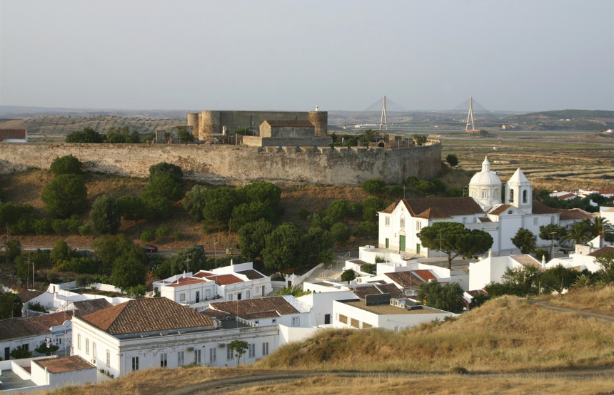 Reasons to Visit Portugal in October