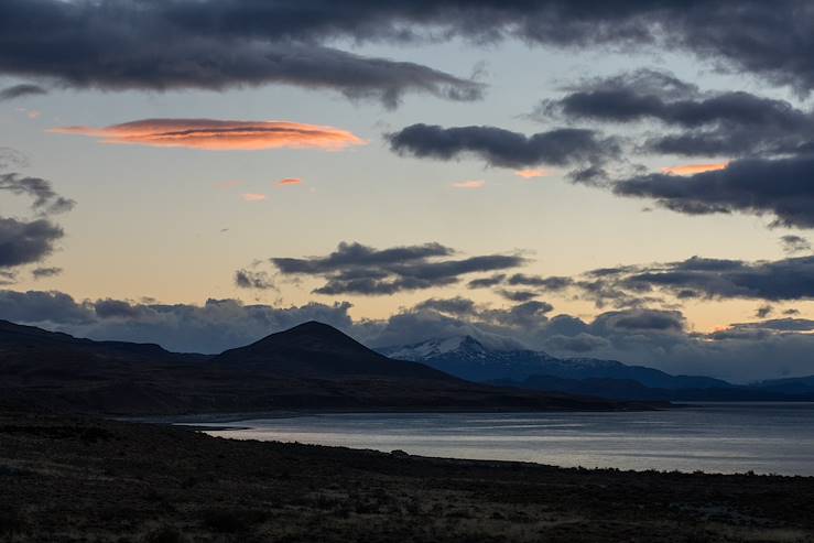 Sunset over mountain - Argentina © Droits reservés