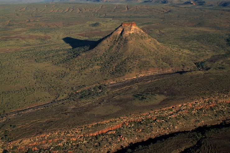 Osmond Ranges - Kimberley - Australia © Lincoln Fowler / Tourism Australia