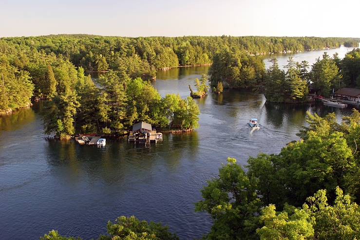 Thousand Islands National Park - Saint Lawrence River - Ontario - Canada © vlad_g/Fotolia