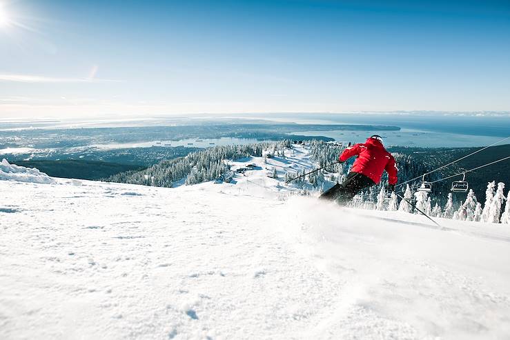 Skiing in Mount Grouse - British Columbia - Canada © Dave Delnea Images