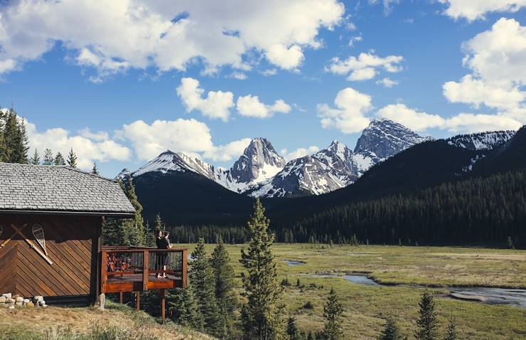 Canmore - Canada © Sebastian-Buzzalino/Mount Engadine Lodge