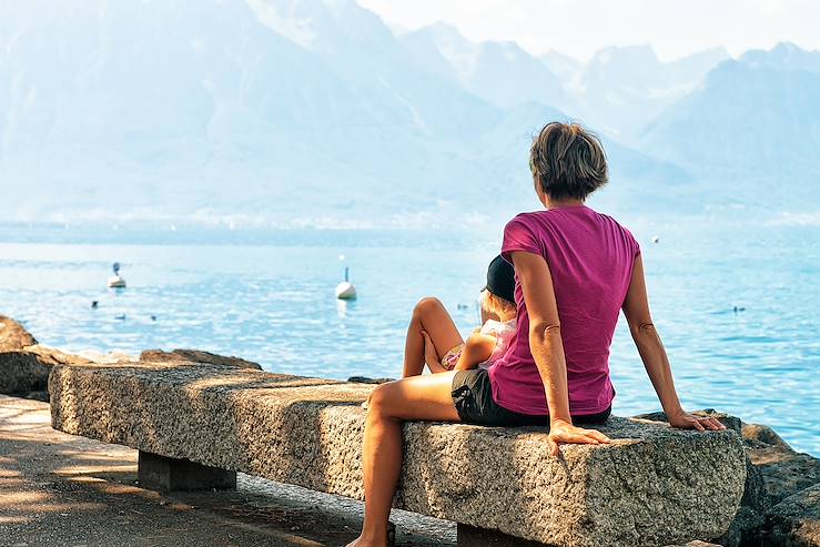 Relaxing near the Lake Zurich - Switzerland © Droits reservés