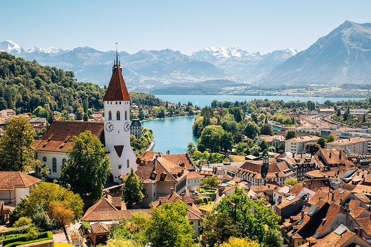 Thun Castle - Switzerland © Sanga/stock.adobe.com