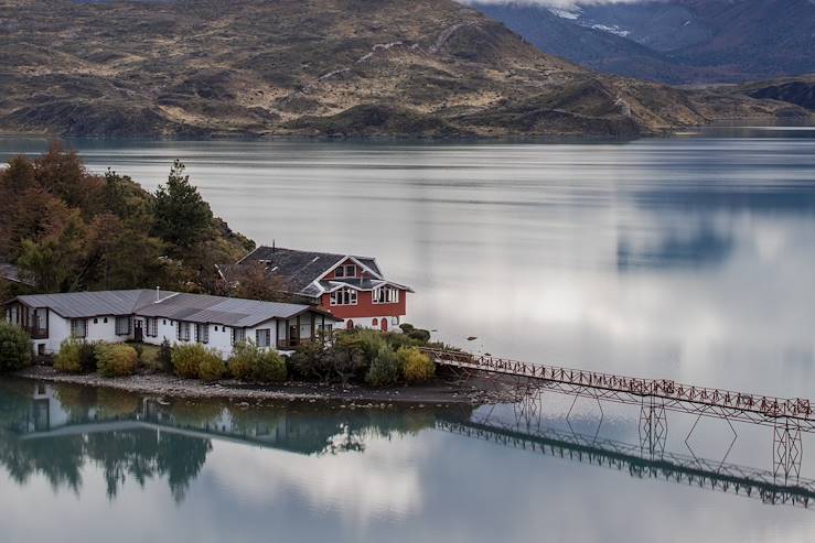 Lake  Pehoe - Torres del Paine National Park - Patagonia - Chile © Alix Pardo