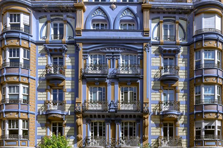 Blue building - Spain © Droits reservés