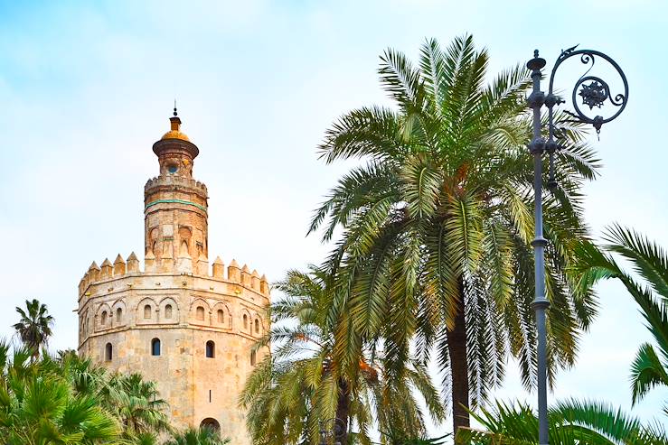 Torre del Oro - Seville - Spain © Michal Krakowiak/Getty Images/iStockphoto