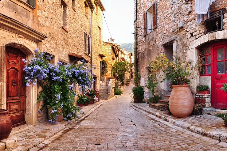 Ancient street - France © Droits reservés