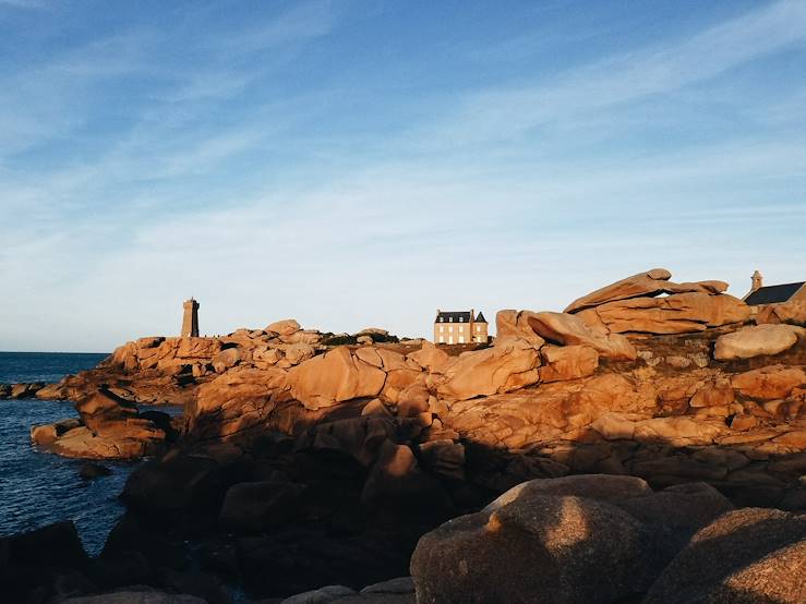 Côte de granit rose - Côtes-d'Armor - Bretagne - France © Faustine Poidevin