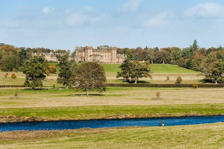 Castle - United Kingdom © Frank Cornfield/stock.adobe.com