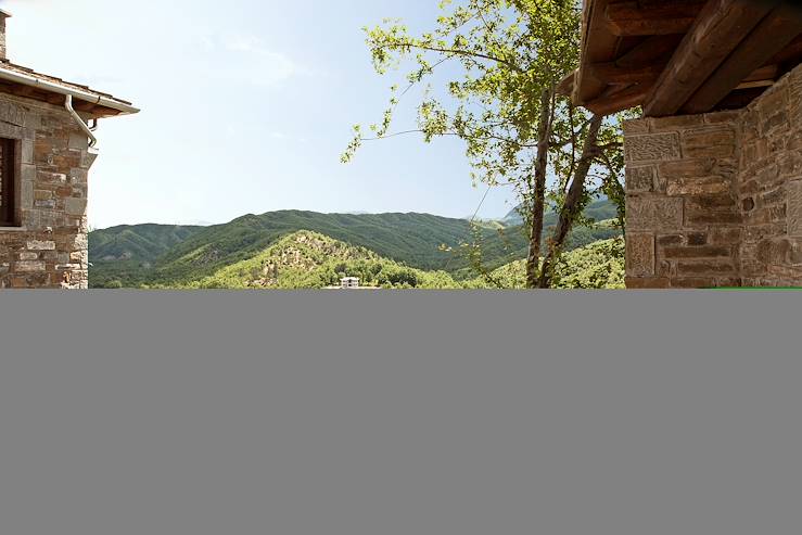 Terrace in Meteora - Greece © Kipi Suites