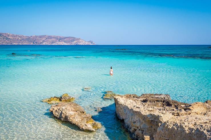 Seaside - Greece © arkanto/stock.adobe.com