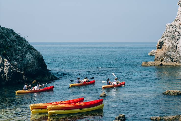 Kayak in the sea - Montenegro © Droits reservés