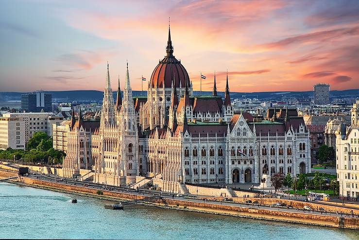 Budapest Hungary © e_polischuk - stock.adobe.com