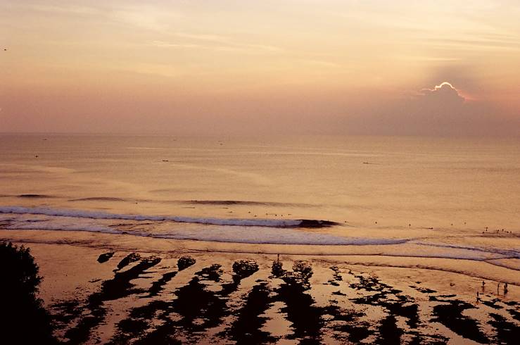 Uluwatu - Bali - Indonesia © Alix Pardo