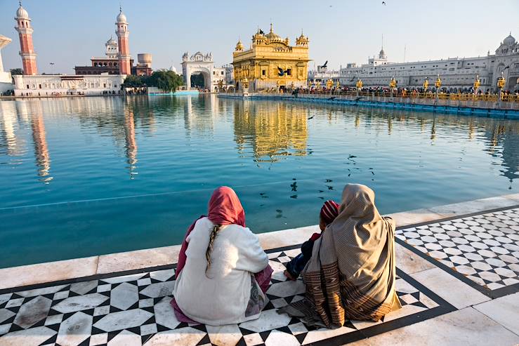 Golden Temple (Harmandir Sahib) - Amritsar - India © MasterLu/fotolia.fr