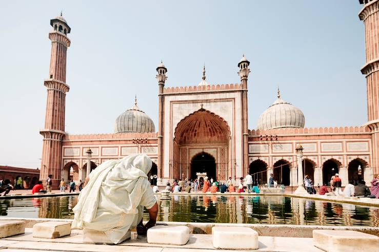 Jama Masjid Mosque - Delhi - India © Rene Mansi/Istock