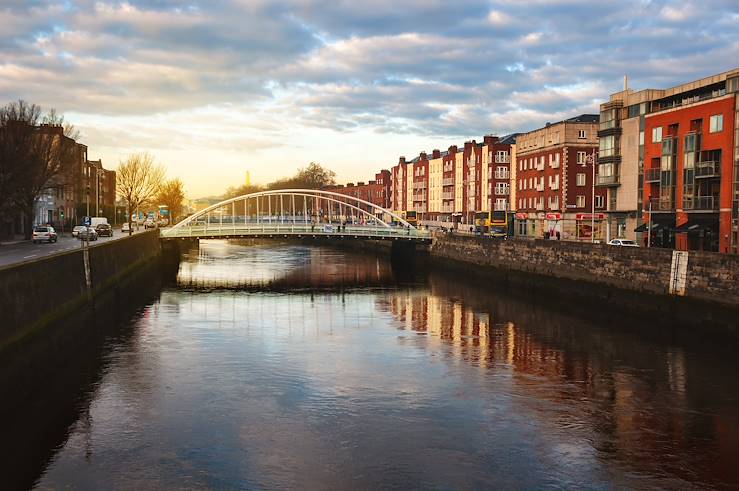 Dublin - Ireland © M.V/Fotolia