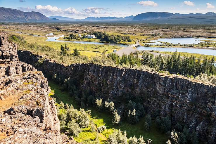 Thingvellir - Iceland © parys/Getty Images/iStockphoto