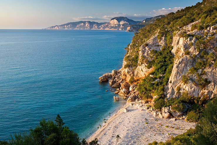 Gala Gonone - Sardaigne - Italie © Pixelshop / Fotolia.com