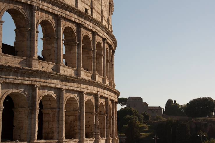 Colosseum - Rome - Italy © Faustine Poidevin