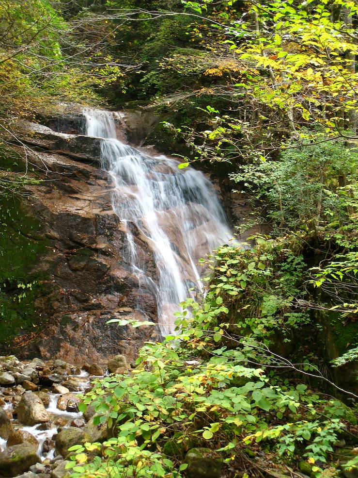 Waterfall - Japan © Droits reservés