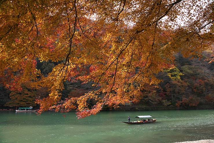 Hozu river  - Arashiyama - Japan © Japan National Tourism Organization