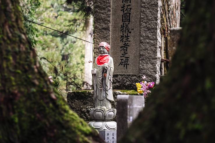 Jizo Statue - Mount Koya  - Kansai - Japan © Sabino Parente/stock.adobe.com