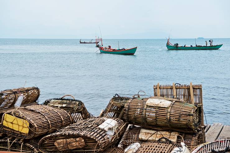 Boats - Cambodia © Frederic Ducout/Knai Bang Chatt 