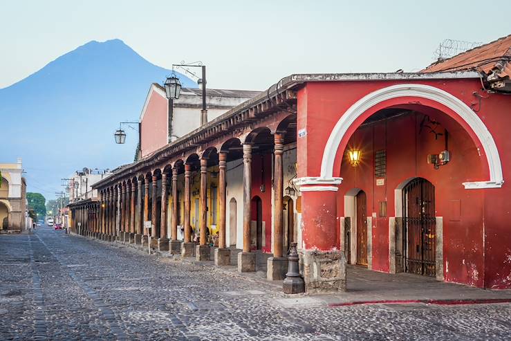 Antigua - Guatemala © dav363 / Fotolia