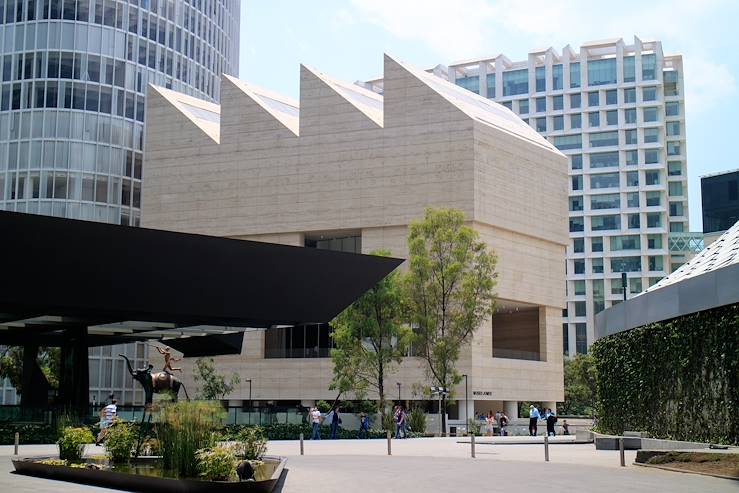 Jumex Museum - Mexico city  - Mexico © ChepeNicoli/Getty Images