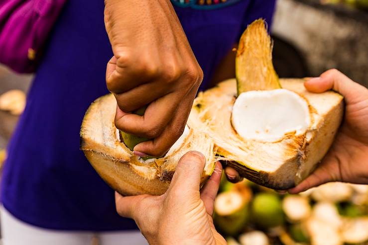 Castries Central Market - Saint Lucia © Kenneth Taylor/Saint Lucia Tourist Board 