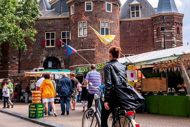 Amsterdam - Netherlands © Gregor LENGLER/LAIF-REA