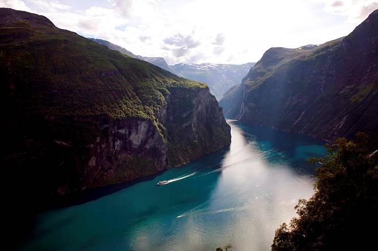 Geiranger Fjord - Norway © Hans-Christian Plambeck/LAIF-REA