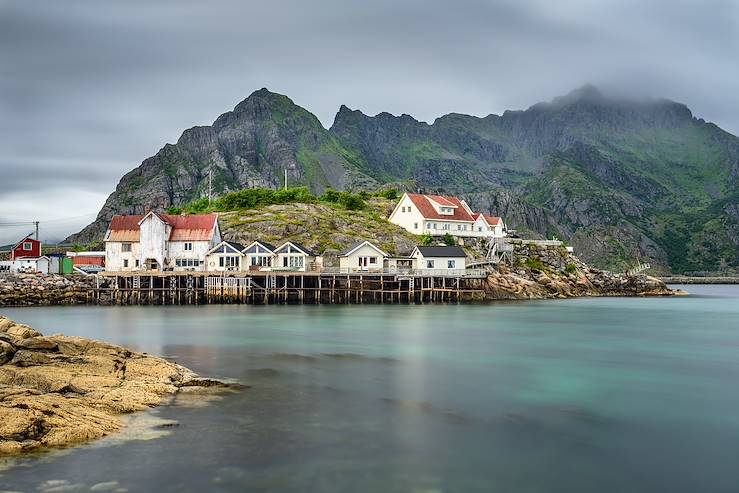 Henningsvær - Norway © miroslav_1/Getty Images/iStockphoto