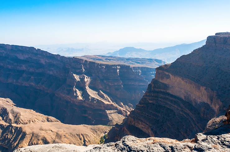 Jebel Shams - Oman © Imran Khan/Getty Images/iStockphoto