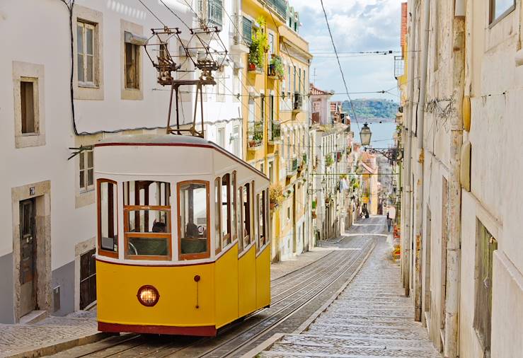 Lisbon - Portugal © Martin Lehmann / mlehmann78 / Fotolia.com