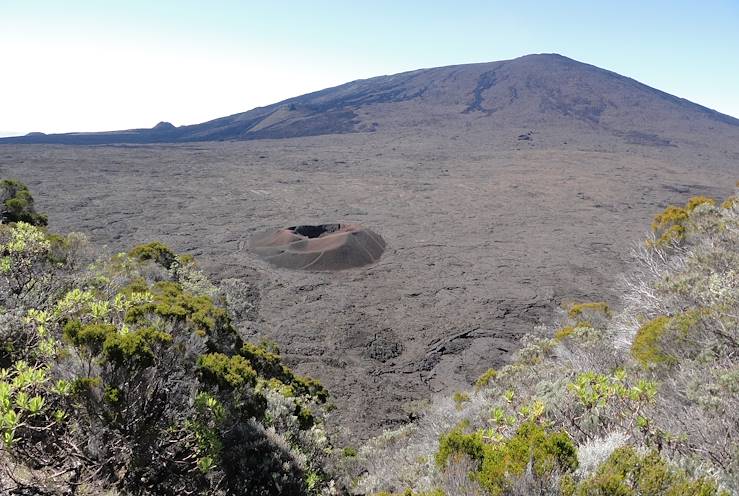 Piton de la Fournaise - Reunion © Romain Marion / Shirley Medway