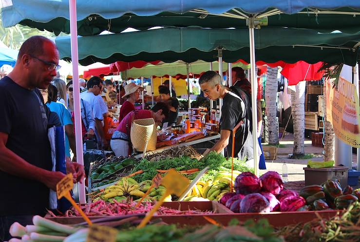 Market - Saint Pierre - Reunion © Manon Pointeaux