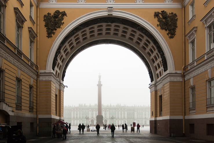 State Hermitage Museum - Saint Petersburg - Russia © drbnth/stock.adobe.com