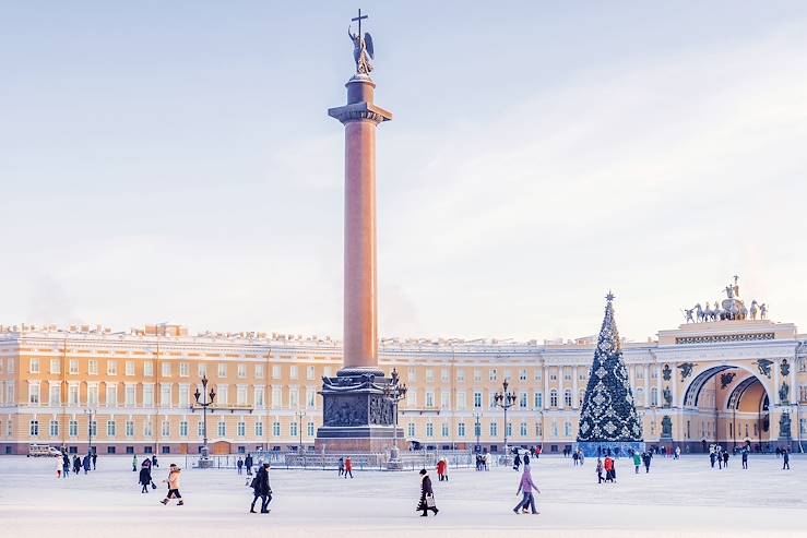 Red Square - Moscow - Russia © dimbar76/stock.adobe.com