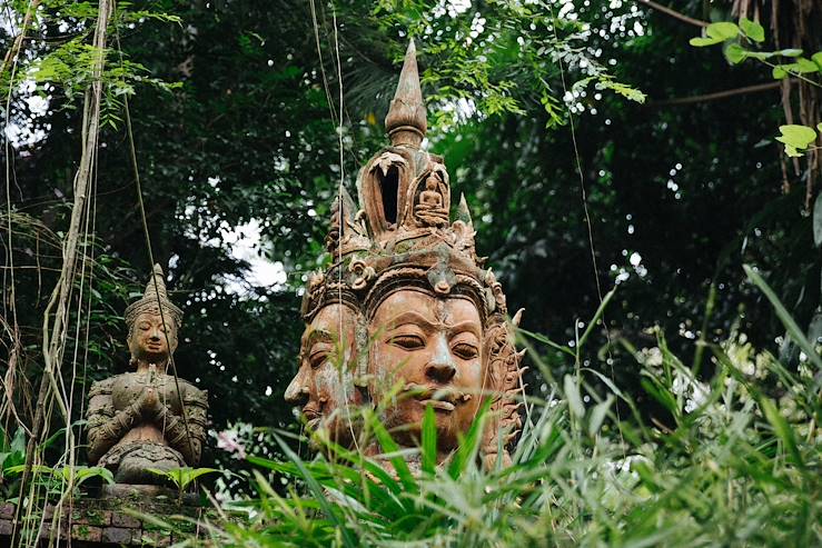 Statue - Thailand © Olivier Romano