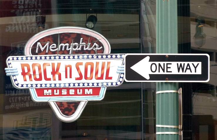 The Memphis Rock 'n' Soul Museum - Tennessee - USA © Julie Bodnar