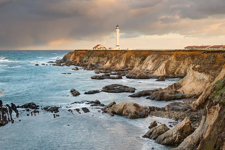 Point Arena - California - United States © kjschoen/E+