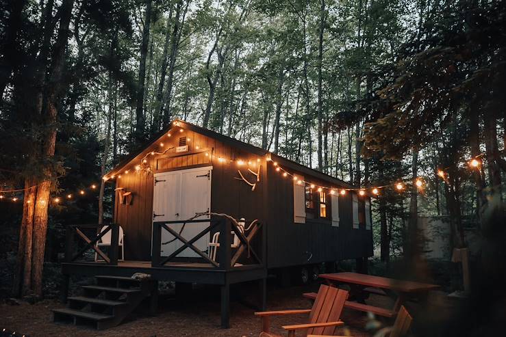 Glamping - United States © Sandy Pines Campground