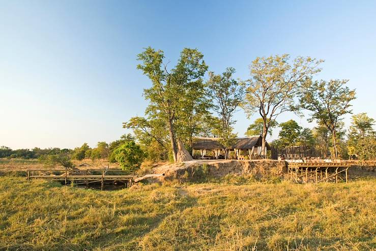 Bush camp - Zambia © Patrick Bentley/Zungulila Bushcamp 