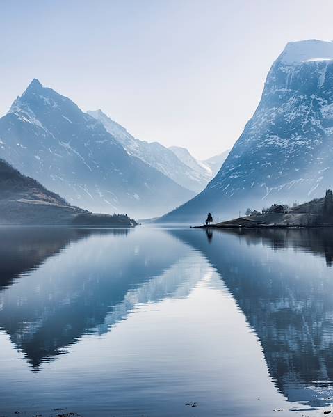 Itinerary Ålesund - Hjørundfjord - Storfjord - Sunmøre Alps