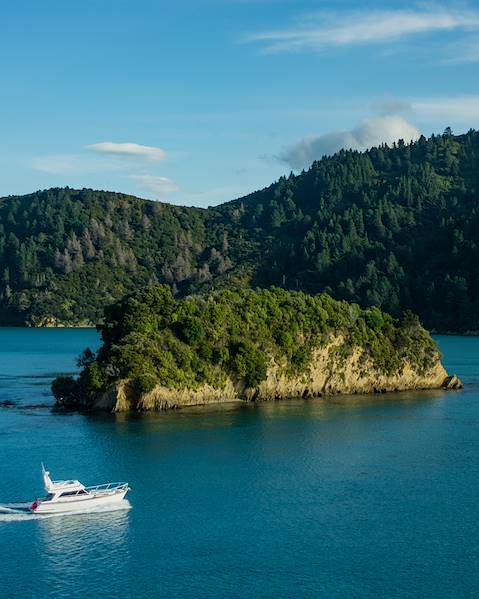 Itinerary The North Island,The South Island,Hawke's Bay,Queenstown & Wanaka,Blenheim & Marlborough,Auckland & Waiheke Island